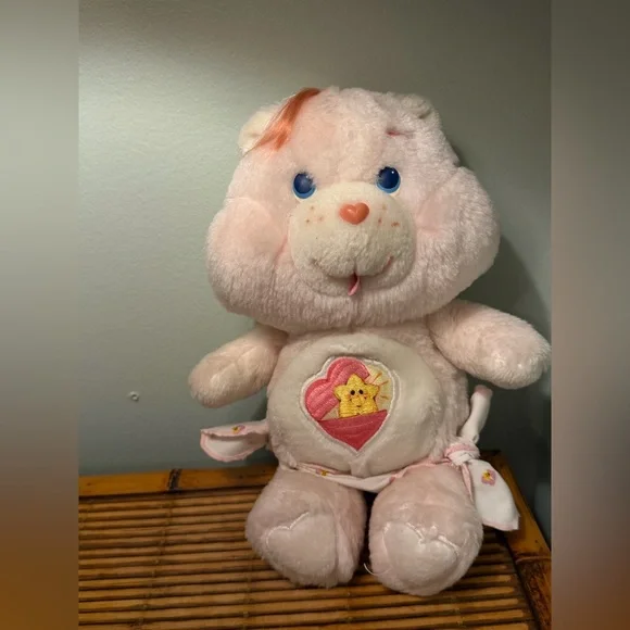 1983 Baby Hug Bear from Care Bears - Picture 3 of 8